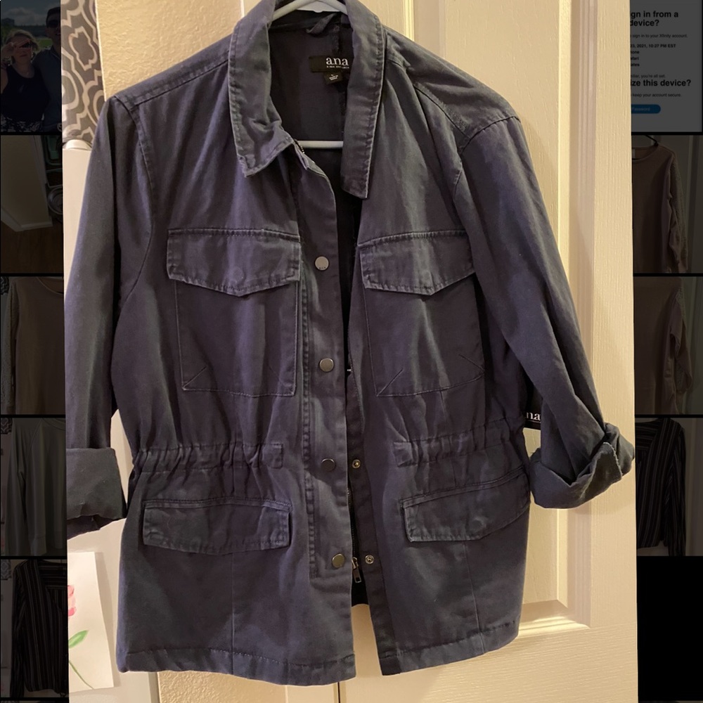 Women’s Large Jacket Navy Blue New With Tags!!